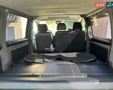 Серый Мерседес Вито, объемом двигателя 2.15 л и пробегом 288 тыс. км за 11500 $, фото 33 на Automoto.ua