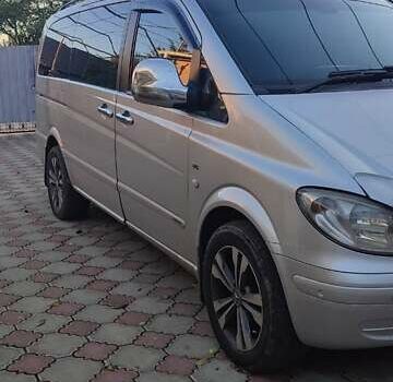 Серый Мерседес Вито, объемом двигателя 3 л и пробегом 308 тыс. км за 10500 $, фото 5 на Automoto.ua