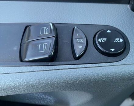 Сірий Мерседес Віто, об'ємом двигуна 3 л та пробігом 315 тис. км за 13300 $, фото 4 на Automoto.ua