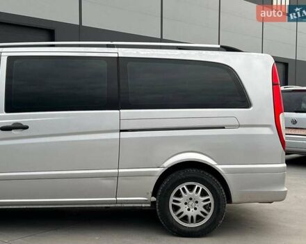 Серый Мерседес Вито, объемом двигателя 2.2 л и пробегом 428 тыс. км за 10990 $, фото 3 на Automoto.ua