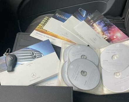 Сірий Мерседес Віто, об'ємом двигуна 2.2 л та пробігом 346 тис. км за 12100 $, фото 16 на Automoto.ua