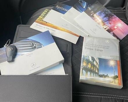 Сірий Мерседес Віто, об'ємом двигуна 2.2 л та пробігом 346 тис. км за 12100 $, фото 17 на Automoto.ua