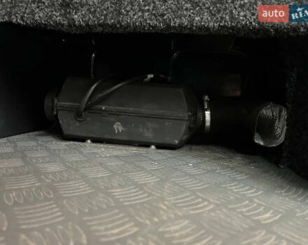 Серый Мерседес Вито, объемом двигателя 2.15 л и пробегом 630 тыс. км за 11800 $, фото 11 на Automoto.ua