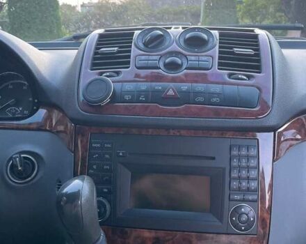 Серый Мерседес Вито, объемом двигателя 2.15 л и пробегом 174 тыс. км за 15113 $, фото 5 на Automoto.ua