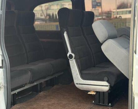 Серый Мерседес Вито, объемом двигателя 2.2 л и пробегом 238 тыс. км за 11500 $, фото 11 на Automoto.ua