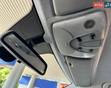 Серый Мерседес Вито, объемом двигателя 2.14 л и пробегом 222 тыс. км за 17799 $, фото 14 на Automoto.ua