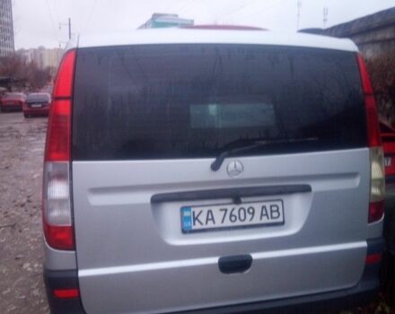 Серый Мерседес Вито, объемом двигателя 2.2 л и пробегом 420 тыс. км за 8500 $, фото 2 на Automoto.ua