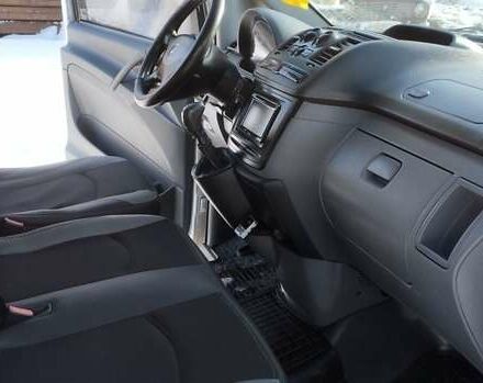 Серый Мерседес Вито, объемом двигателя 2.15 л и пробегом 430 тыс. км за 10700 $, фото 6 на Automoto.ua