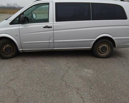Сірий Мерседес Віто, об'ємом двигуна 2.2 л та пробігом 261 тис. км за 13500 $, фото 4 на Automoto.ua
