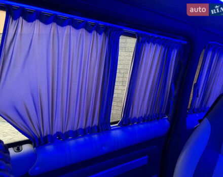 Серый Мерседес Вито, объемом двигателя 2.14 л и пробегом 305 тыс. км за 12999 $, фото 24 на Automoto.ua