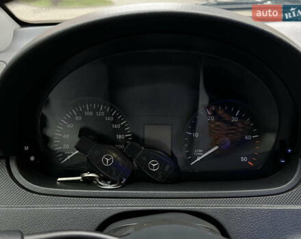 Серый Мерседес Вито, объемом двигателя 2.14 л и пробегом 305 тыс. км за 12999 $, фото 32 на Automoto.ua