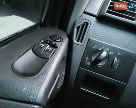 Сірий Мерседес Віто, об'ємом двигуна 2.14 л та пробігом 201 тис. км за 12800 $, фото 74 на Automoto.ua