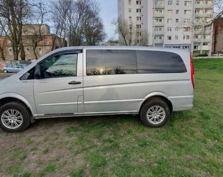 Серый Мерседес Вито, объемом двигателя 2.14 л и пробегом 286 тыс. км за 18500 $, фото 2 на Automoto.ua