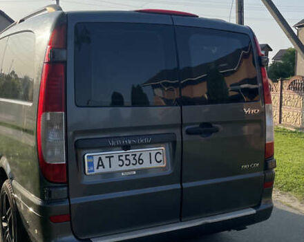 Серый Мерседес Вито, объемом двигателя 2.14 л и пробегом 292 тыс. км за 14000 $, фото 4 на Automoto.ua