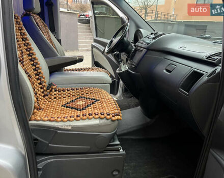 Серый Мерседес Вито, объемом двигателя 2.14 л и пробегом 305 тыс. км за 12999 $, фото 14 на Automoto.ua