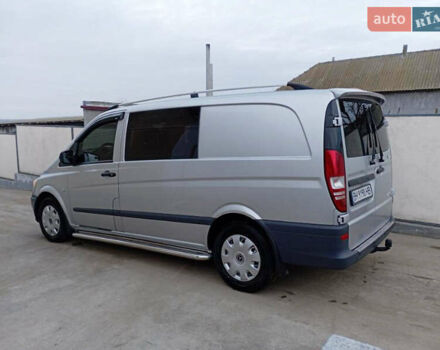 Серый Мерседес Вито, объемом двигателя 2.2 л и пробегом 287 тыс. км за 13500 $, фото 6 на Automoto.ua
