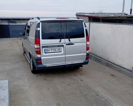 Серый Мерседес Вито, объемом двигателя 2.2 л и пробегом 287 тыс. км за 13500 $, фото 7 на Automoto.ua