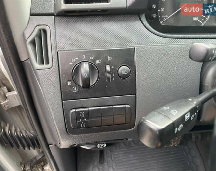 Серый Мерседес Вито, объемом двигателя 2.1 л и пробегом 229 тыс. км за 15158 $, фото 7 на Automoto.ua