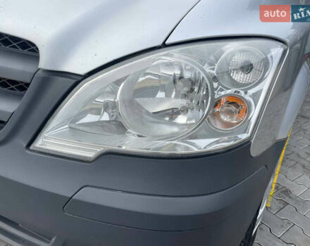 Серый Мерседес Вито, объемом двигателя 2.1 л и пробегом 229 тыс. км за 15158 $, фото 2 на Automoto.ua