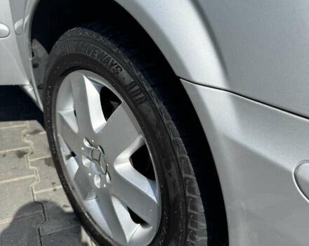 Серый Мерседес Вито, объемом двигателя 2.14 л и пробегом 215 тыс. км за 15500 $, фото 11 на Automoto.ua