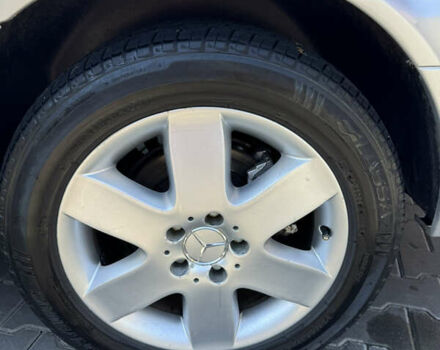 Серый Мерседес Вито, объемом двигателя 2.14 л и пробегом 215 тыс. км за 15500 $, фото 15 на Automoto.ua