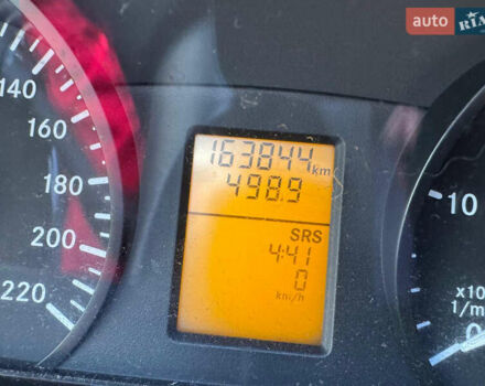 Серый Мерседес Вито, объемом двигателя 2.14 л и пробегом 163 тыс. км за 11200 $, фото 7 на Automoto.ua