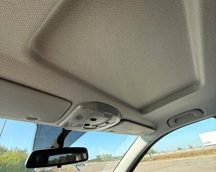 Серый Мерседес Вито, объемом двигателя 2.14 л и пробегом 214 тыс. км за 19000 $, фото 35 на Automoto.ua