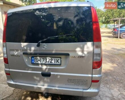 Сірий Мерседес Віто, об'ємом двигуна 2.14 л та пробігом 270 тис. км за 14000 $, фото 3 на Automoto.ua