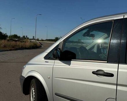 Серый Мерседес Вито, объемом двигателя 2.14 л и пробегом 214 тыс. км за 19000 $, фото 6 на Automoto.ua