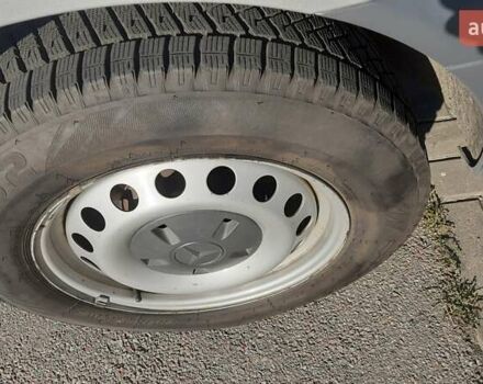 Серый Мерседес Вито, объемом двигателя 2.14 л и пробегом 214 тыс. км за 19000 $, фото 54 на Automoto.ua