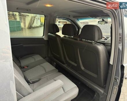 Серый Мерседес Вито, объемом двигателя 2.99 л и пробегом 240 тыс. км за 19950 $, фото 15 на Automoto.ua