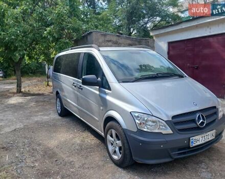 Сірий Мерседес Віто, об'ємом двигуна 2.14 л та пробігом 270 тис. км за 14000 $, фото 2 на Automoto.ua