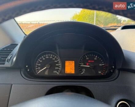 Серый Мерседес Вито, объемом двигателя 2.14 л и пробегом 214 тыс. км за 19000 $, фото 34 на Automoto.ua