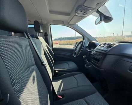 Серый Мерседес Вито, объемом двигателя 2.14 л и пробегом 214 тыс. км за 19000 $, фото 28 на Automoto.ua