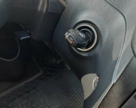 Серый Мерседес Вито, объемом двигателя 2.14 л и пробегом 214 тыс. км за 19000 $, фото 23 на Automoto.ua