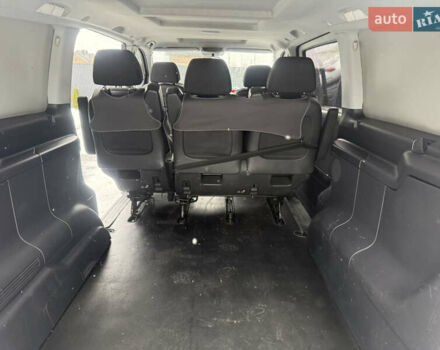 Серый Мерседес Вито, объемом двигателя 2.14 л и пробегом 233 тыс. км за 14800 $, фото 18 на Automoto.ua