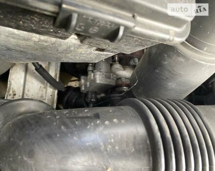 Сірий Мерседес Віто, об'ємом двигуна 2.14 л та пробігом 145 тис. км за 18499 $, фото 31 на Automoto.ua