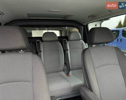 Серый Мерседес Вито, объемом двигателя 2.1 л и пробегом 297 тыс. км за 14900 $, фото 37 на Automoto.ua