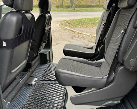 Мерседес Вито 2014 в Киеве на Automoto.ua Серый Мерседес Вито, объемом двигателя 2.14 л и пробегом 306 тыс. км за 20800 $, фото 8 на Automoto.ua