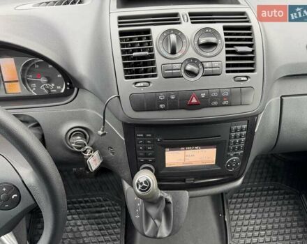 Серый Мерседес Вито, объемом двигателя 2.1 л и пробегом 297 тыс. км за 14900 $, фото 27 на Automoto.ua