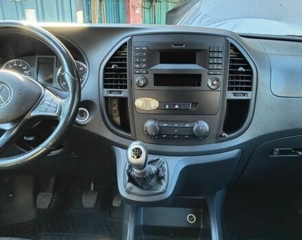 Серый Мерседес Вито, объемом двигателя 2.2 л и пробегом 110 тыс. км за 10500 $, фото 8 на Automoto.ua