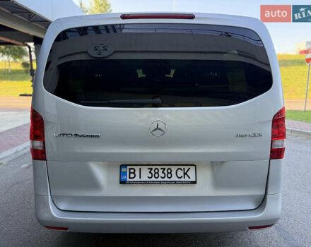 Серый Мерседес Вито, объемом двигателя 2.2 л и пробегом 192 тыс. км за 23950 $, фото 6 на Automoto.ua