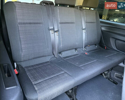 Серый Мерседес Вито, объемом двигателя 2.2 л и пробегом 192 тыс. км за 23950 $, фото 12 на Automoto.ua