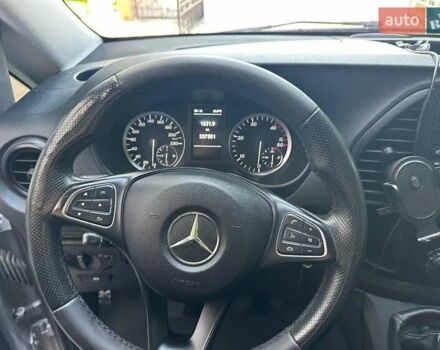 Серый Мерседес Вито, объемом двигателя 2.1 л и пробегом 255 тыс. км за 18000 $, фото 9 на Automoto.ua