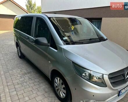 Серый Мерседес Вито, объемом двигателя 2.1 л и пробегом 255 тыс. км за 18000 $, фото 2 на Automoto.ua