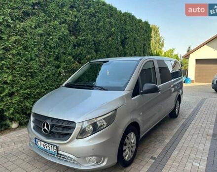 Серый Мерседес Вито, объемом двигателя 2.1 л и пробегом 255 тыс. км за 18000 $, фото 3 на Automoto.ua