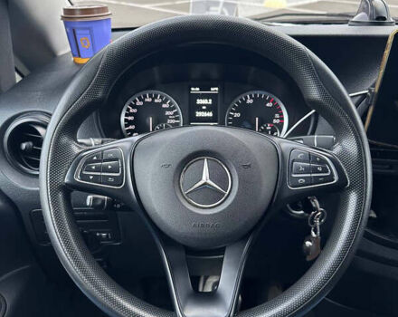 Серый Мерседес Вито, объемом двигателя 2.14 л и пробегом 293 тыс. км за 23000 $, фото 9 на Automoto.ua