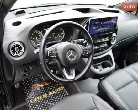 Серый Мерседес Вито, объемом двигателя 2.2 л и пробегом 99 тыс. км за 21500 $, фото 22 на Automoto.ua