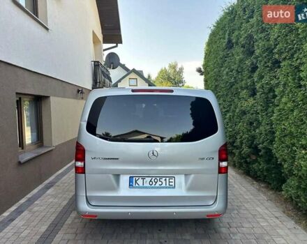 Серый Мерседес Вито, объемом двигателя 2.1 л и пробегом 255 тыс. км за 18000 $, фото 4 на Automoto.ua