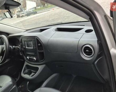 Серый Мерседес Вито, объемом двигателя 2 л и пробегом 138 тыс. км за 22000 $, фото 12 на Automoto.ua